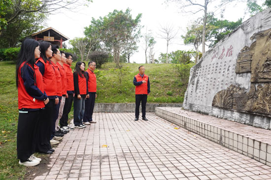 組織黨員干部到黨風(fēng)廉政教育基地開展現(xiàn)場教學(xué)。廣旅沿海投資公司供圖